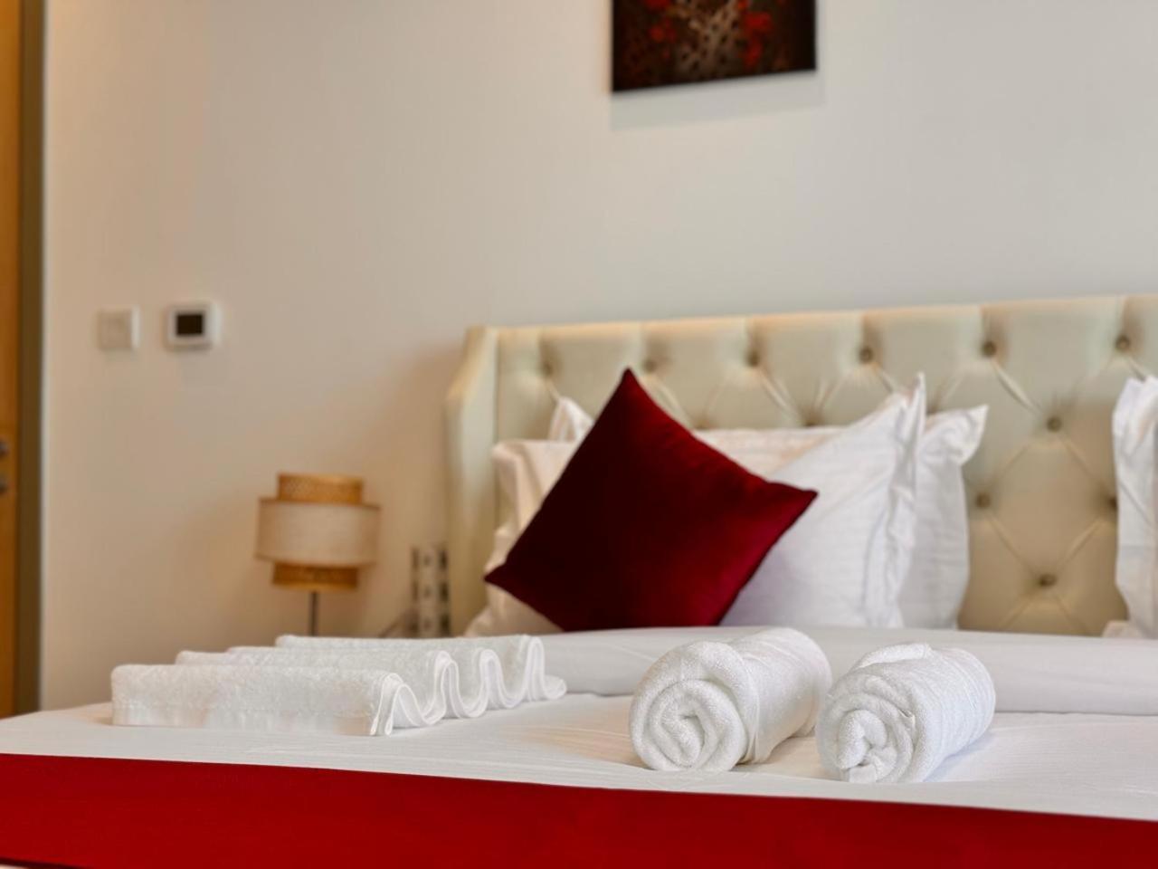 Avalonstay - Paramount Midtown High Floor With Burj Khalifa View & Infinity Pool Lejlighed Dubai