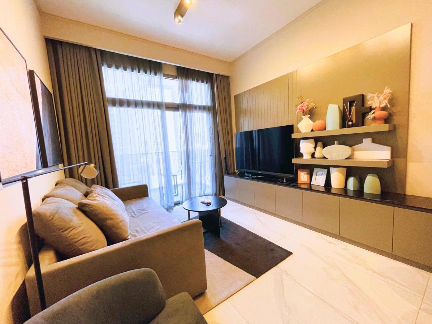 Elegant 2br Business Bay Near To Mall & Burj Khalifa -1802 * Dubaï
