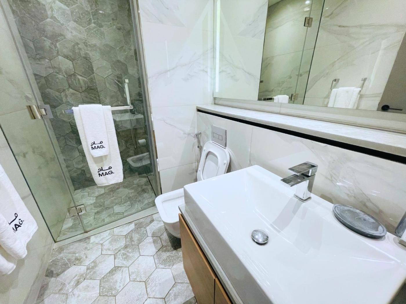 Appartement Elegant 2br Business Bay Near To Mall & Burj Khalifa -1802 *
