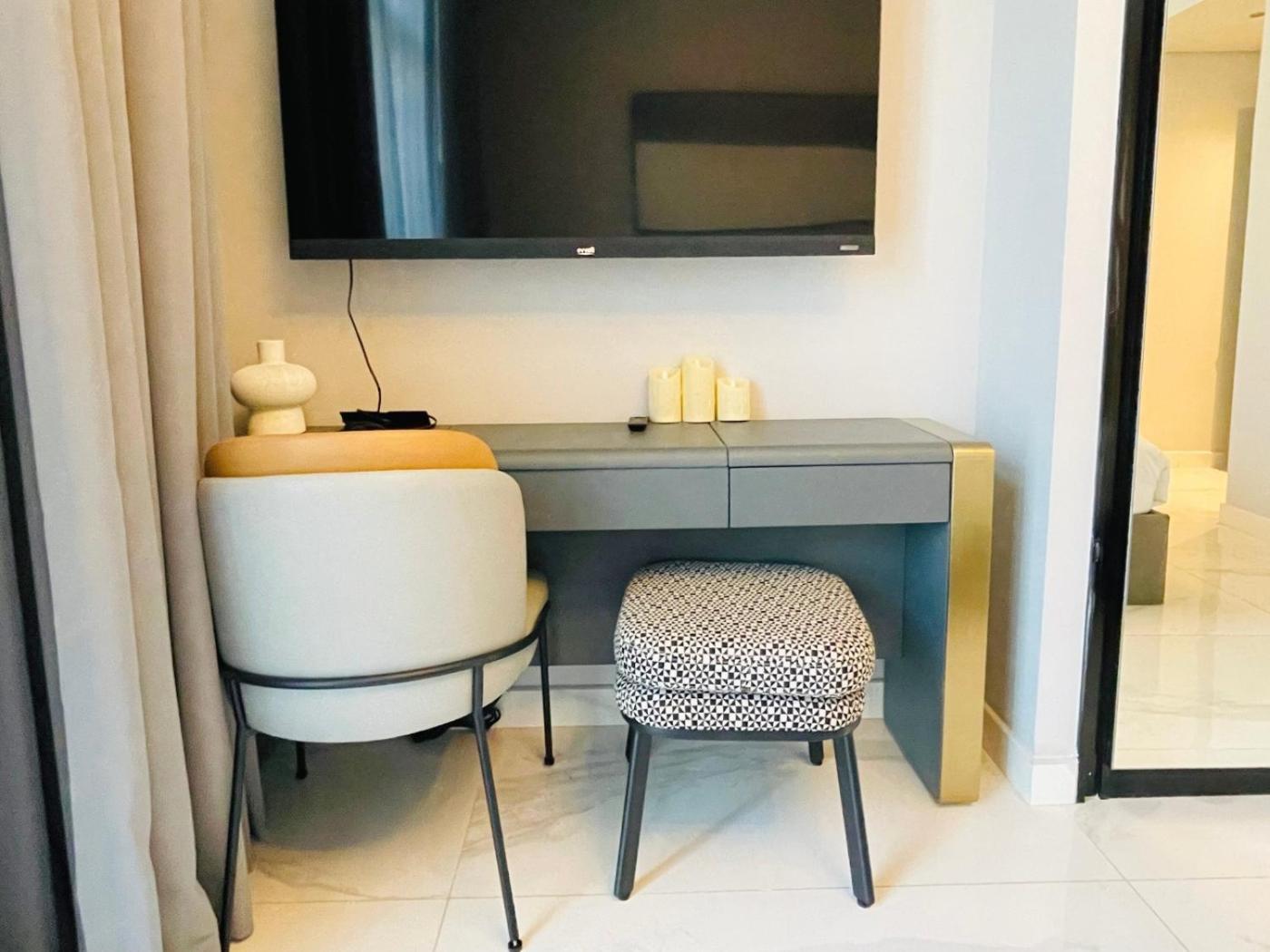 Elegant 2br Business Bay Near To Mall & Burj Khalifa -1802 *