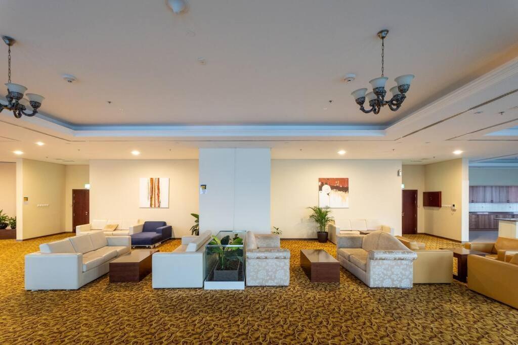 Apartment 87 Floor Penthouse Full Sea View 5 Bhk