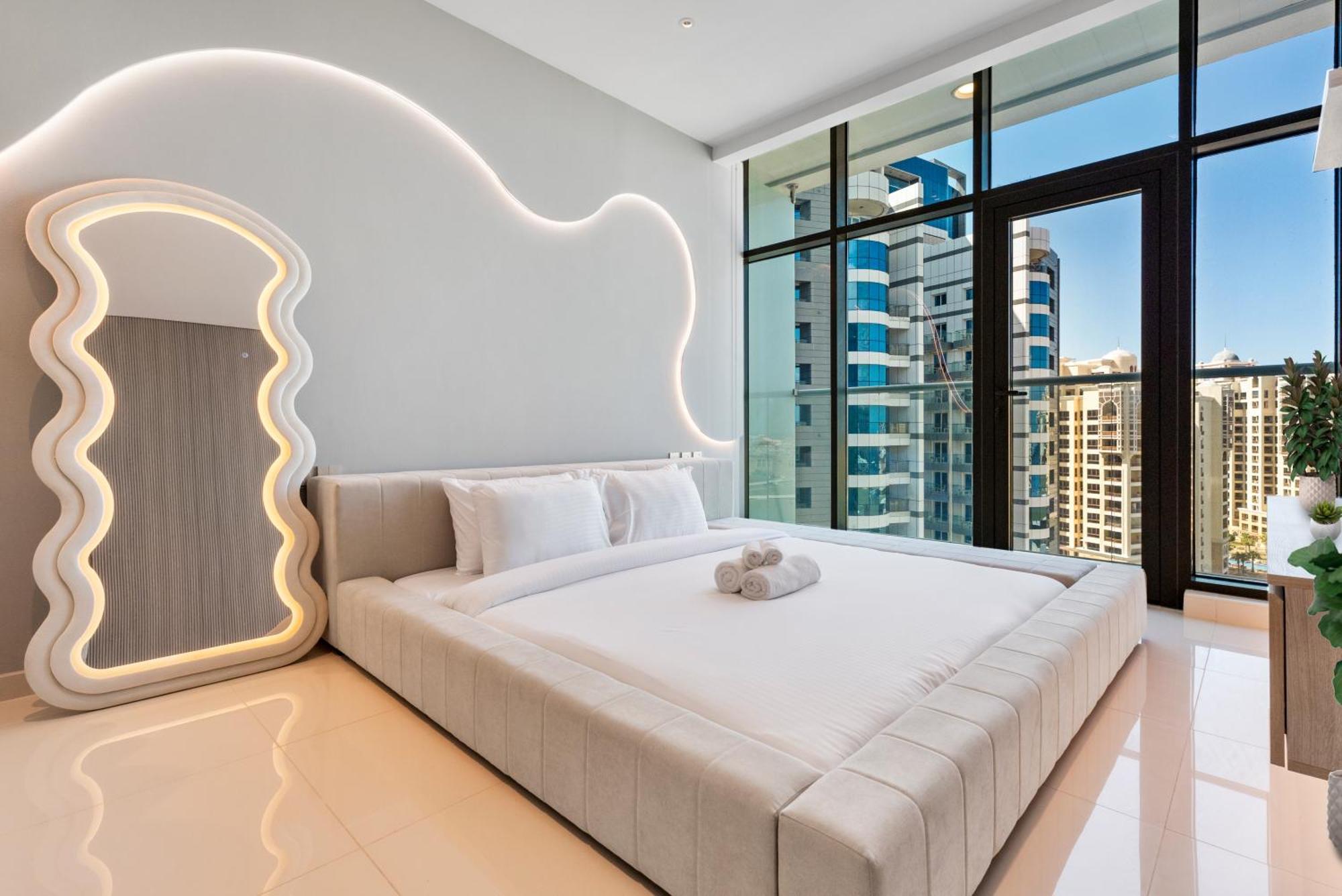 Seven Palm With West Access Aparthotel