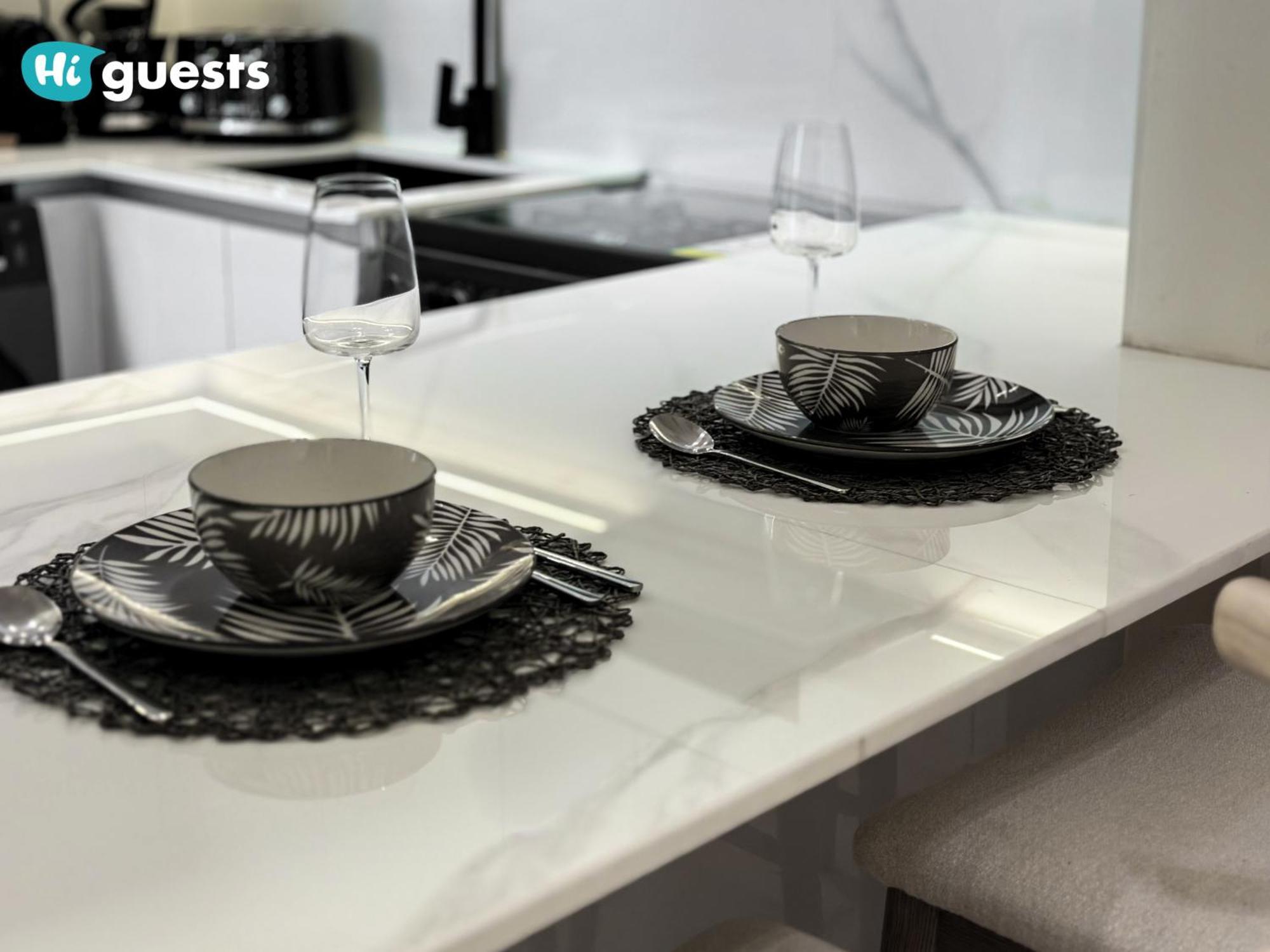 Higuests - Luxury In The Heart Of Jvc At Binghatti Nova Apartament *
