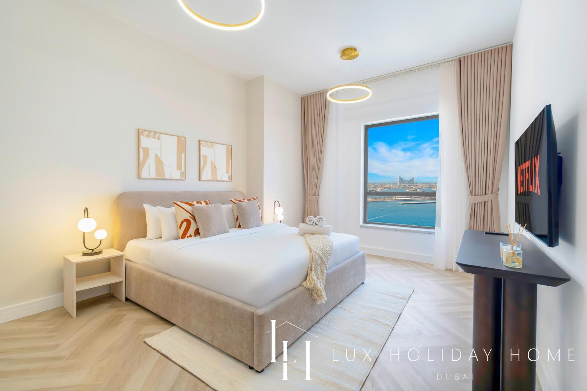 Lux The Premium Eye View * Dubaï