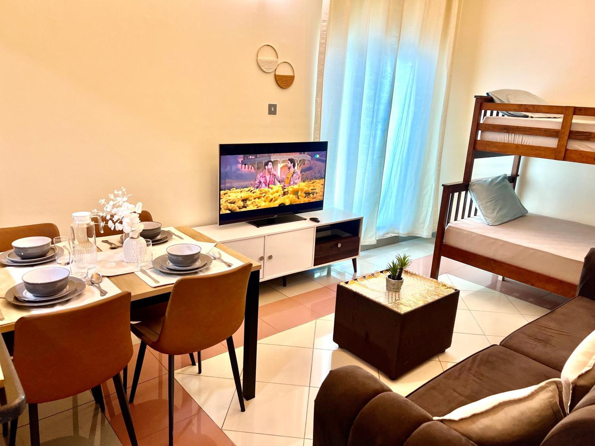 Apartament Cozy 1 Bedroom In By Al Ghaimah Homes Dubai