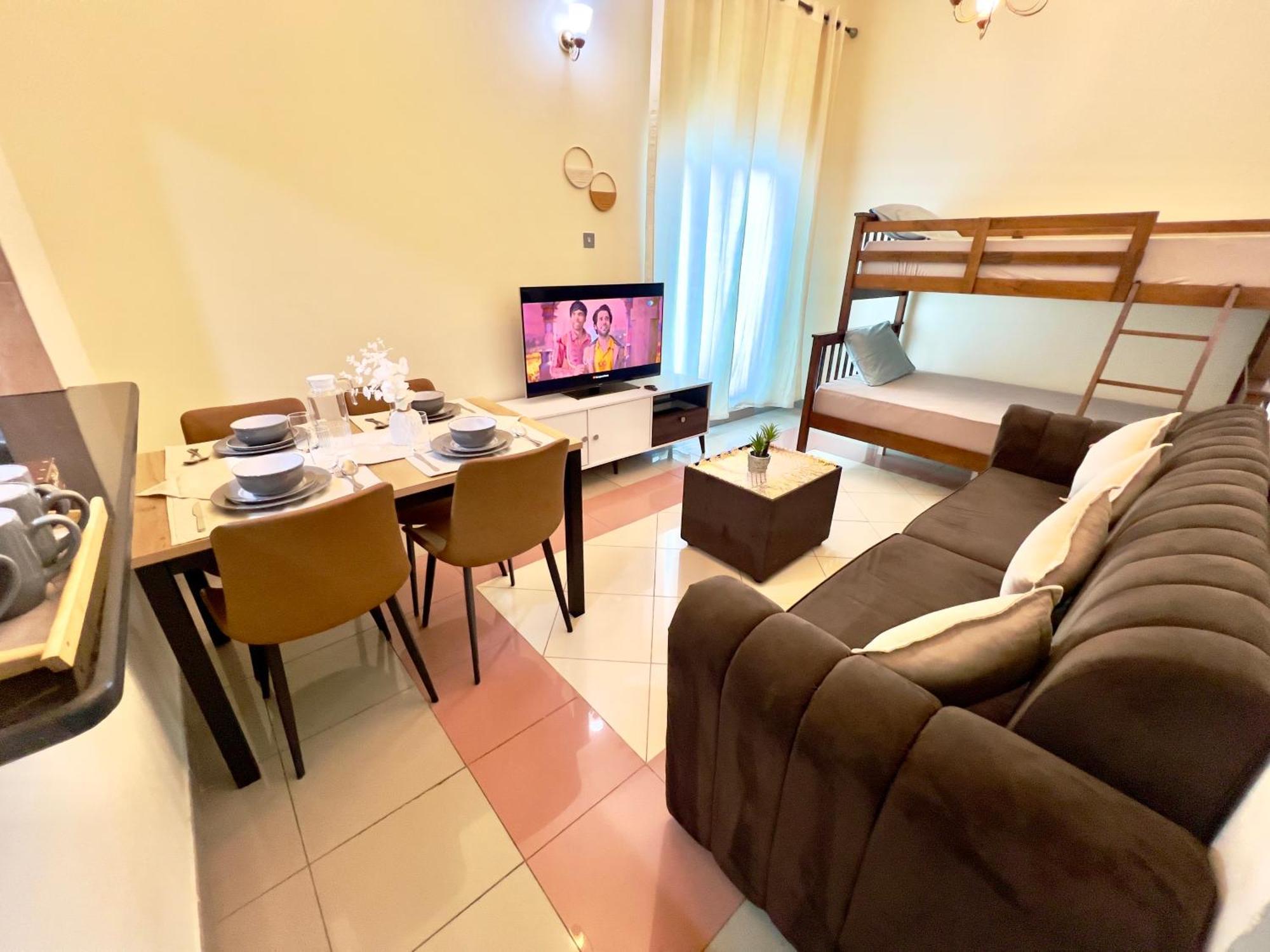 Cozy 1 Bedroom In By Al Ghaimah Homes Dubai