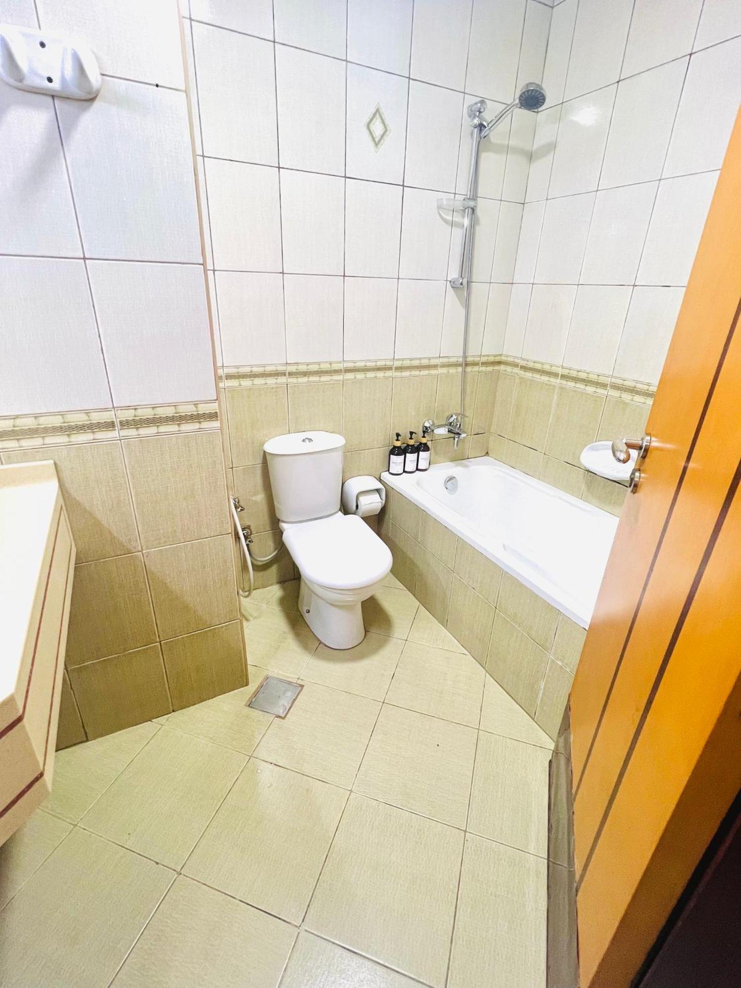 Cozy 1 Bedroom In By Al Ghaimah Homes * Dubai