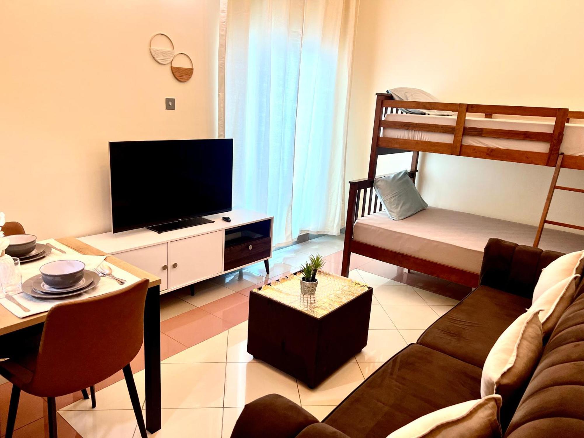 Apartament Cozy 1 Bedroom In By Al Ghaimah Homes
