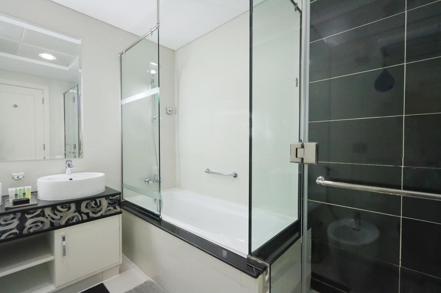 Homely 2br - Downtown Next To Mall Appartement