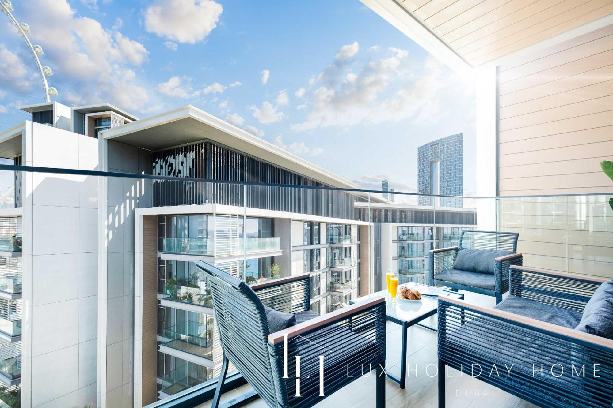 Lux - The Bluewater Island Apartemen Dubai