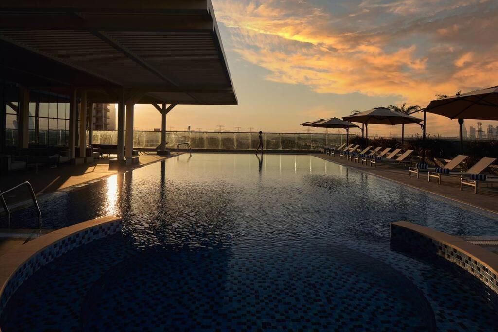 Incredible 1 Bedroom In 4 Star Dubai
