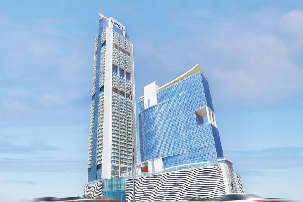 Incredible 1 Bedroom In 4 Star Apartment Dubai