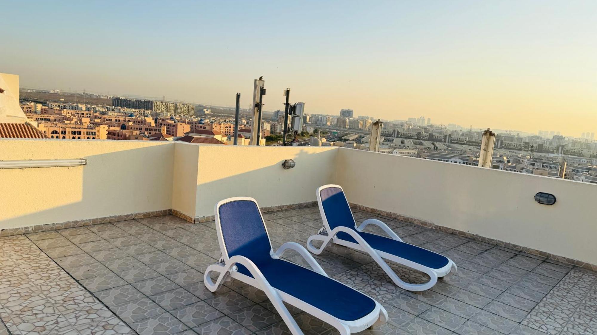Appartamento Spacious With Balcony Trafalgar Tower International *