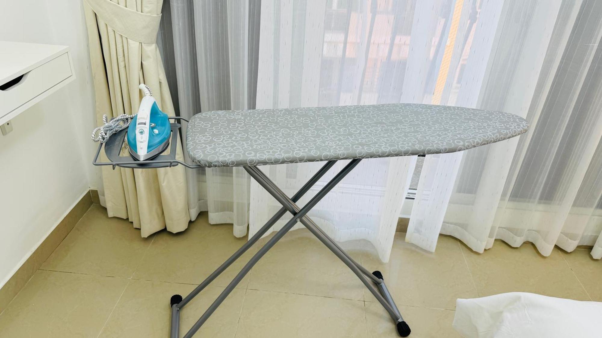 Appartamento Spacious With Balcony Trafalgar Tower International