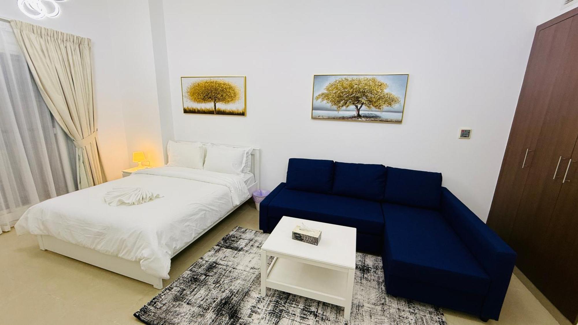 Spacious With Balcony Trafalgar Tower International Appartamento *