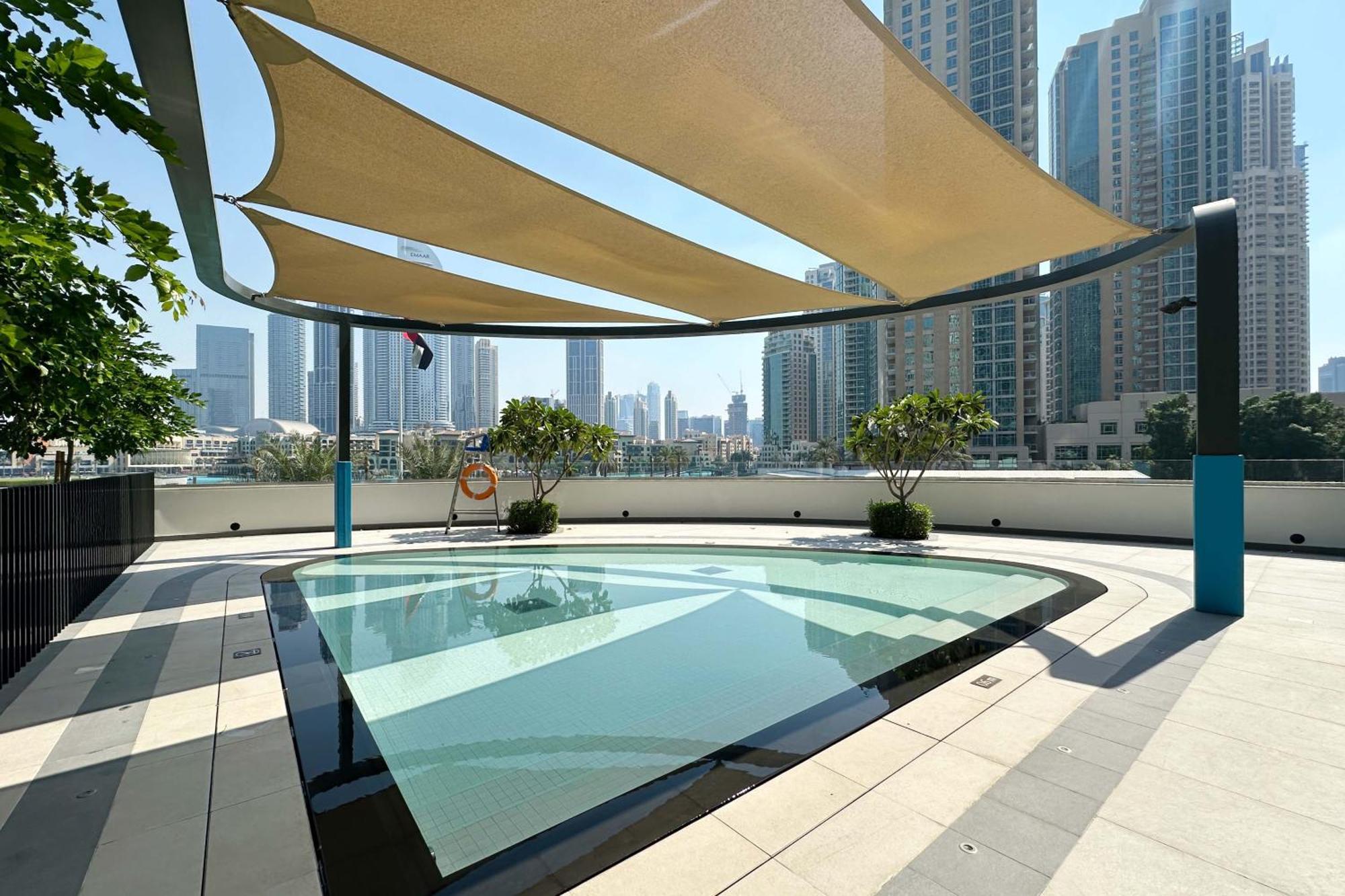 Holiday Retreat At Touching Distance To Burj Khalifa, Downtown Dubai * Dubai