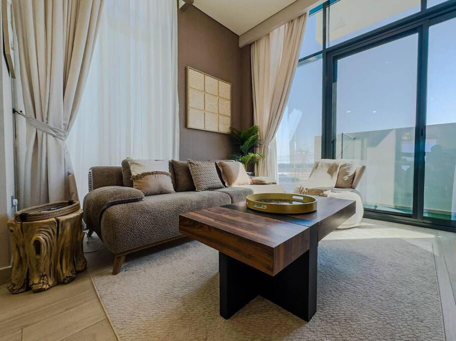 Apartamento Naseem Modern Comforts 1-bedroom Retreat In Meydan *