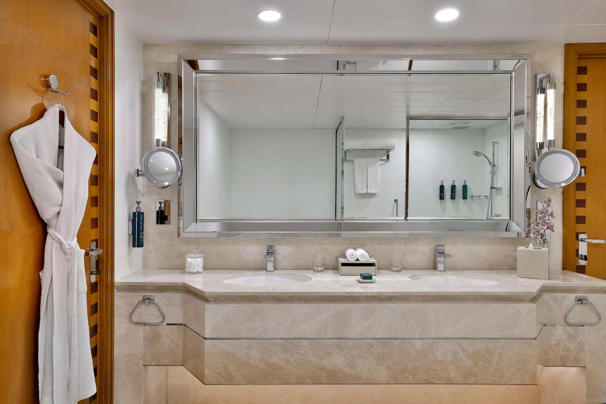 Hilton Jumeirah Complex