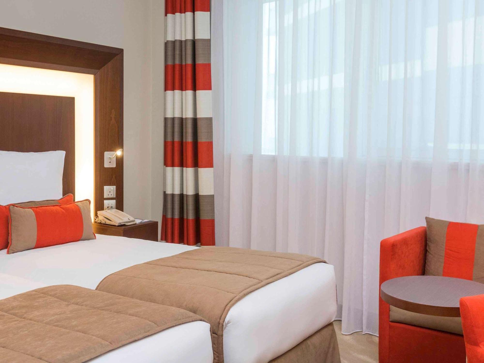 Novotel Al Barsha 4* Dubai