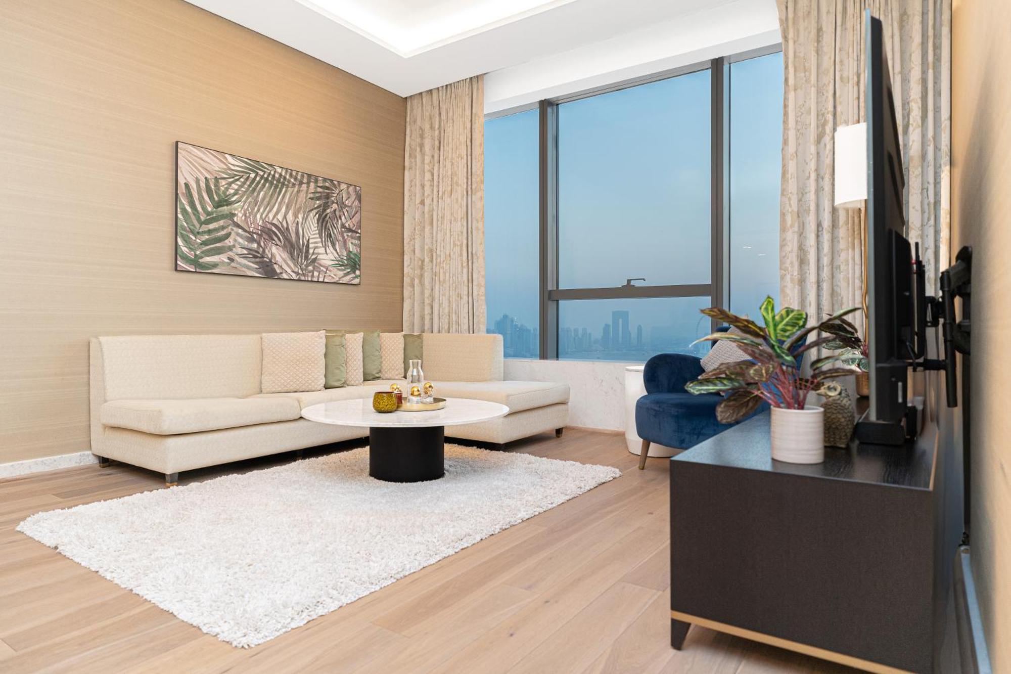 Escape24 Stunning 1br Panoramic Sea View Palm Tower Palm Jumeirah Dubái