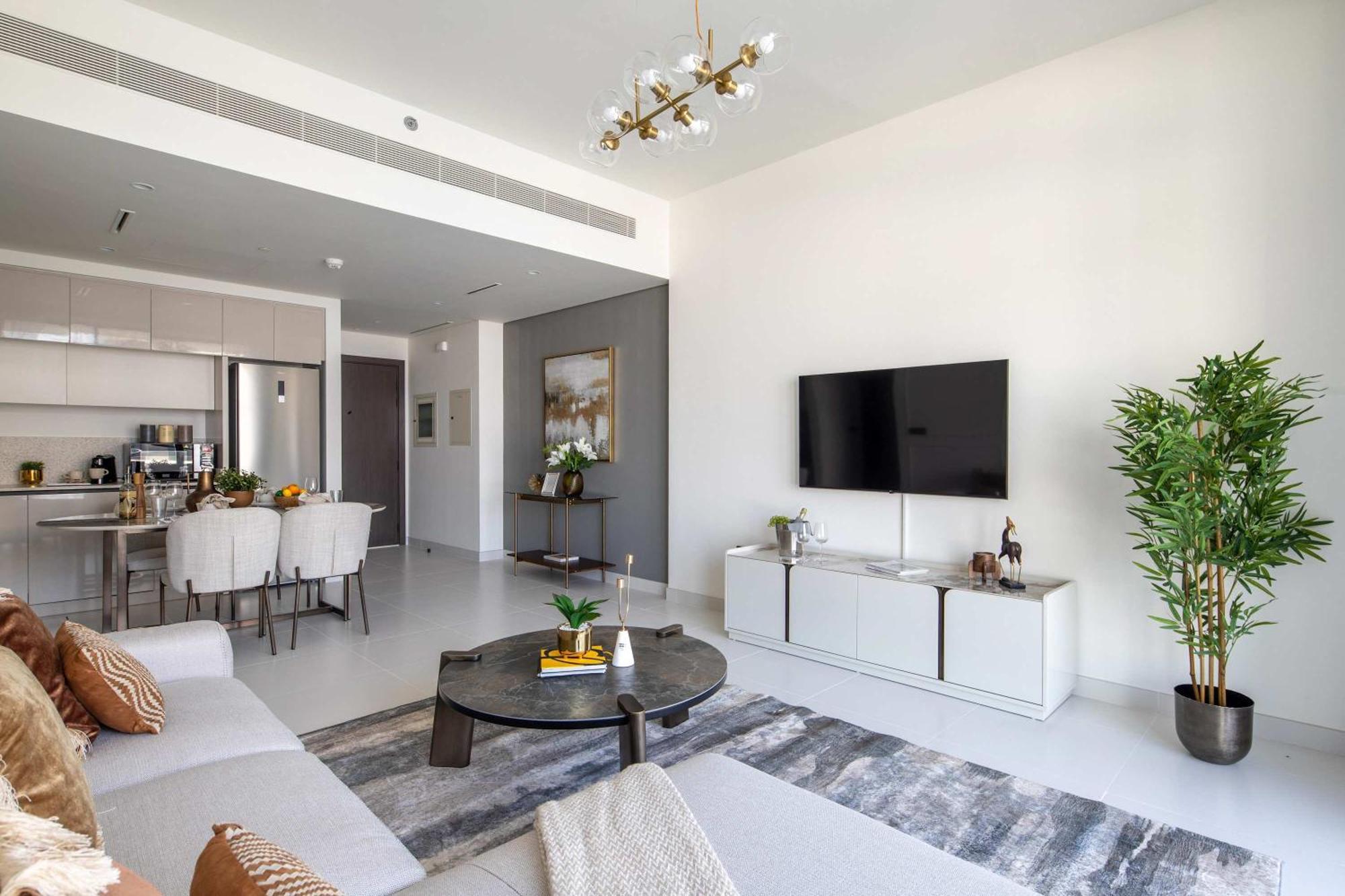 Frank Porter - Marina Vista 2 Dubai