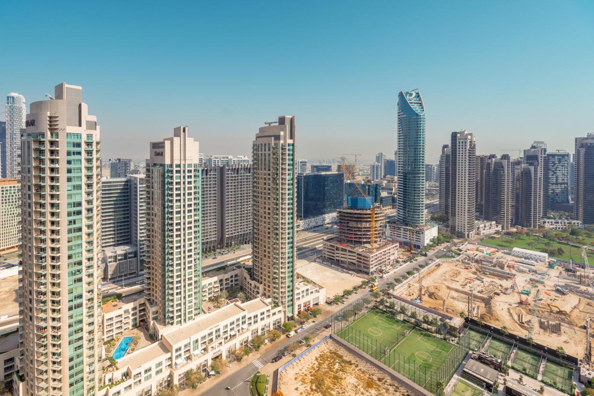 Prime Retreats @ Burj Royale By Emaar Lägenhet