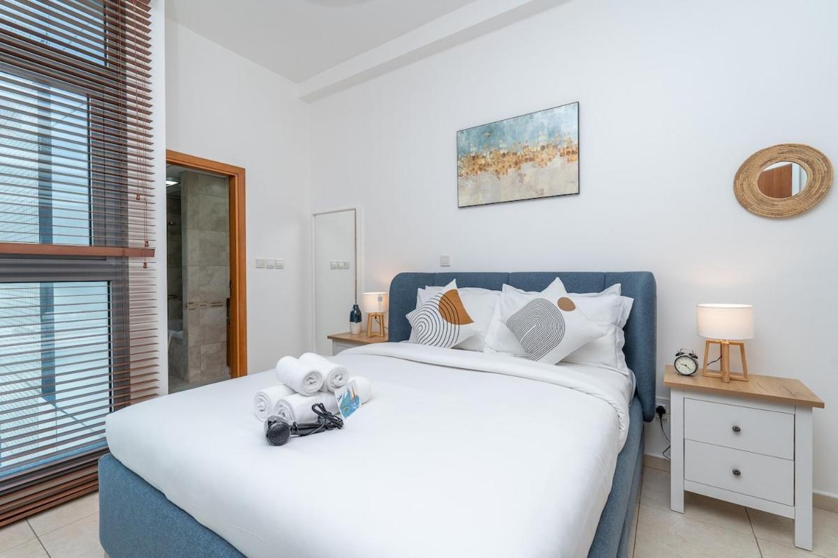 Stylish 1-bedroom In Marina Near The Walk! Apartment *