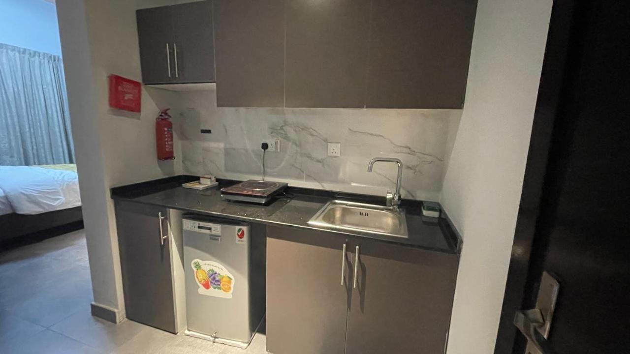 Quarto em Acomodações Particulares Ista Llc *