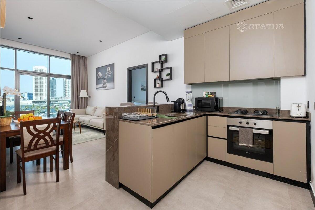 2br-bd-15ns Burj Khalifa Canal Views * Dubái