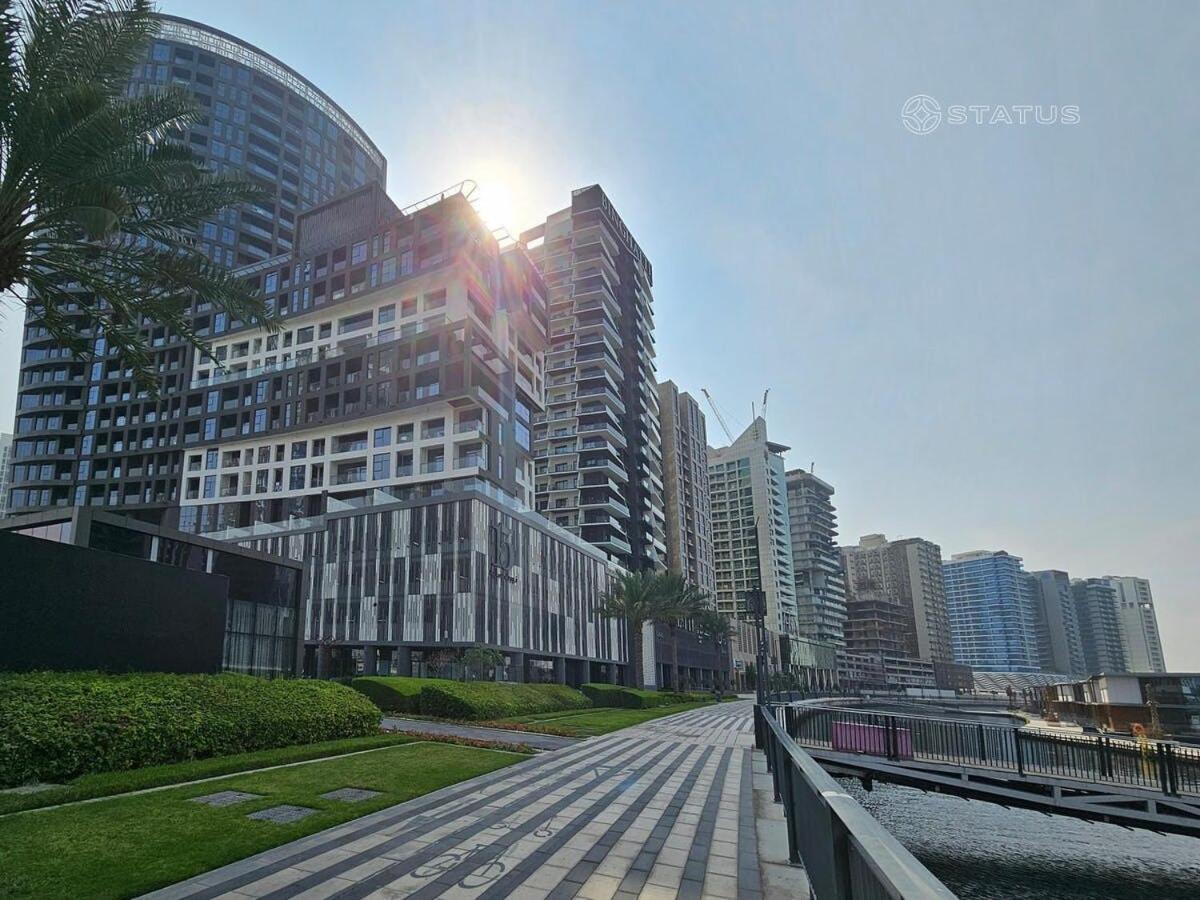 2br-bd-15ns Burj Khalifa Canal Views Apartamento
