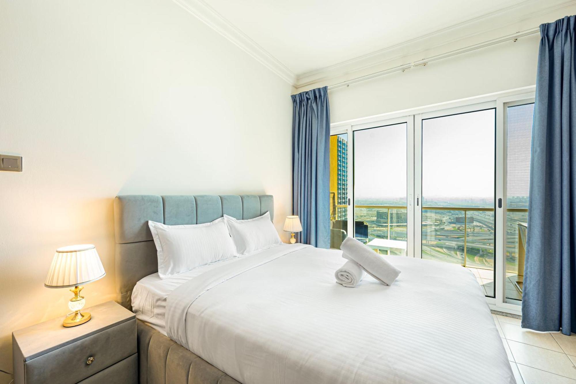 Splendid Close To Jbr Apartament
