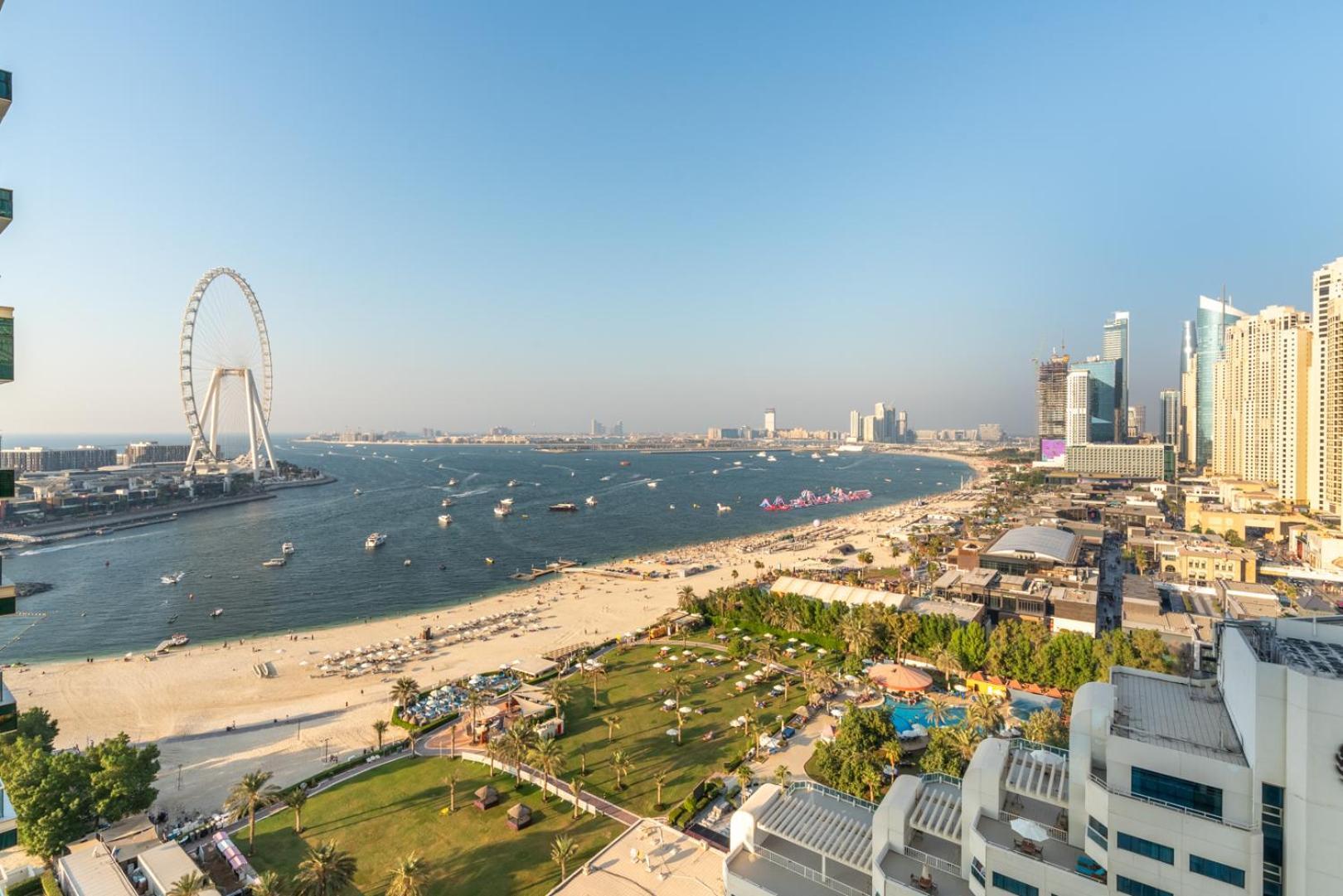 Private Access - Stunning Sea View - Perfect Location At Jbr Appartement *
