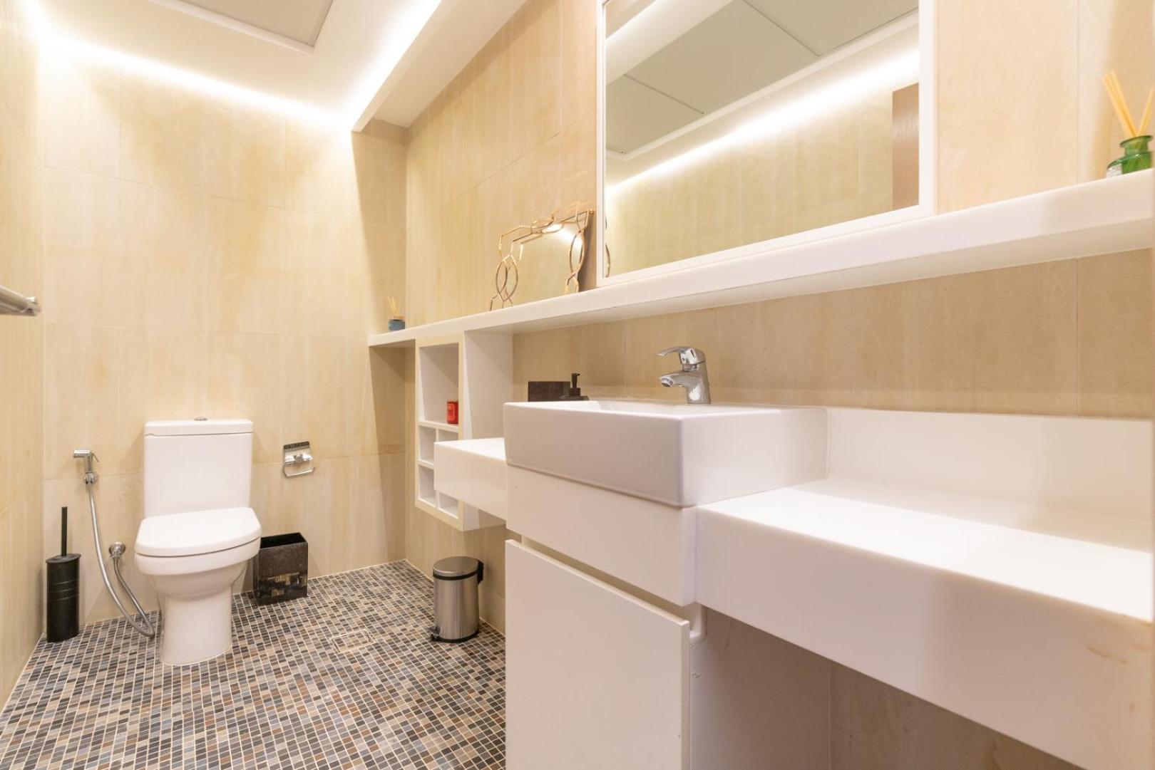 Private Access - Stunning Sea View - Perfect Location At Jbr Appartement