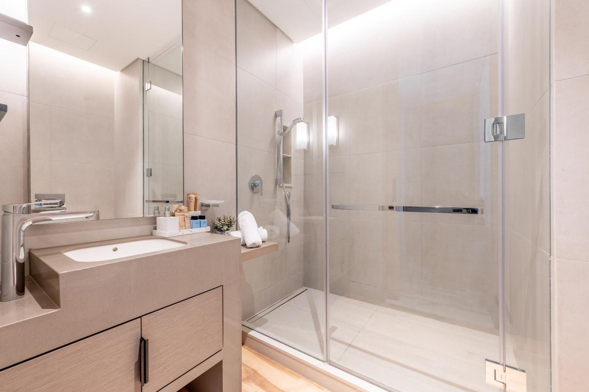 Address Residences Apartahotel
