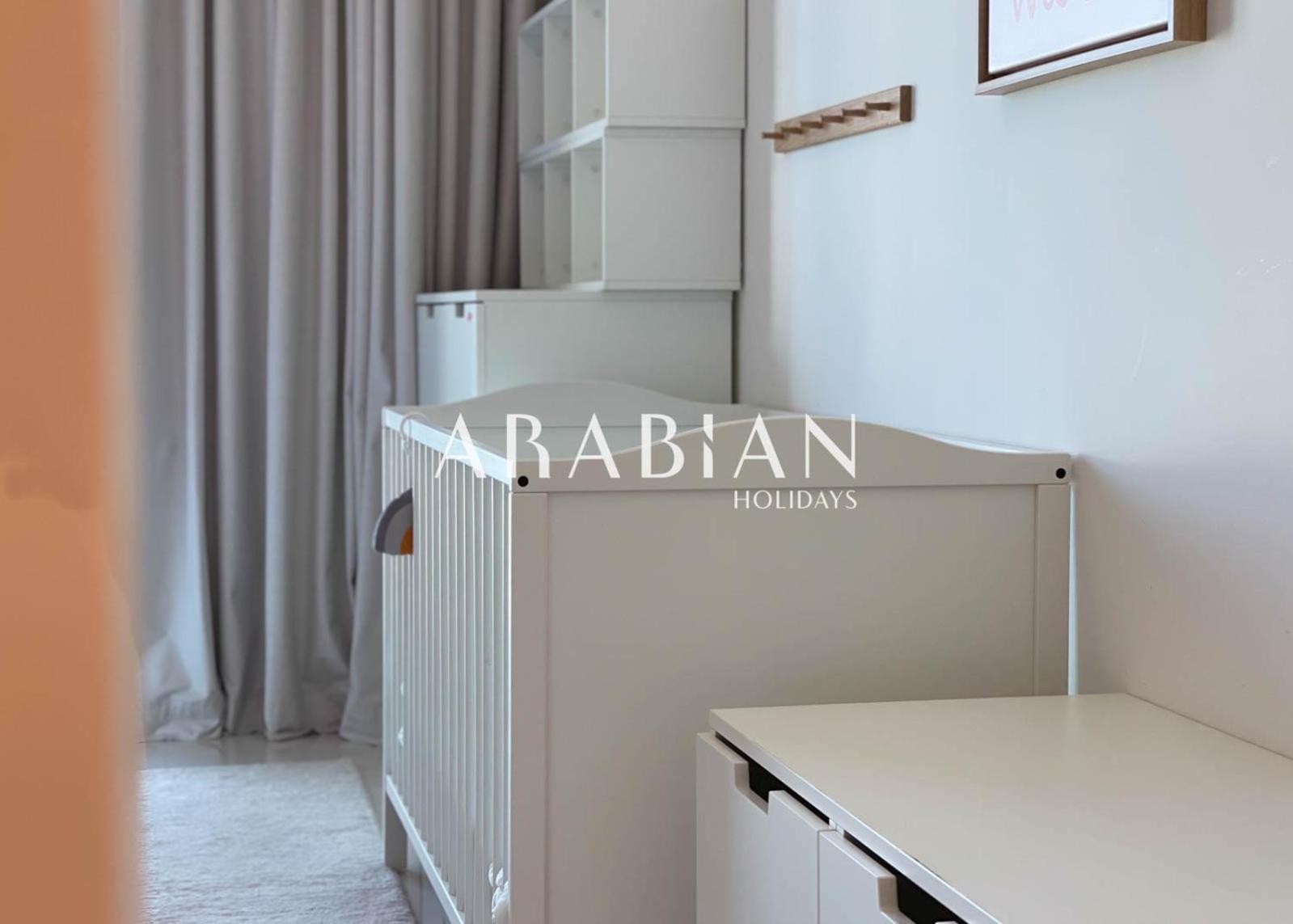 Charming 2br With Sea View&beach Access Dubai