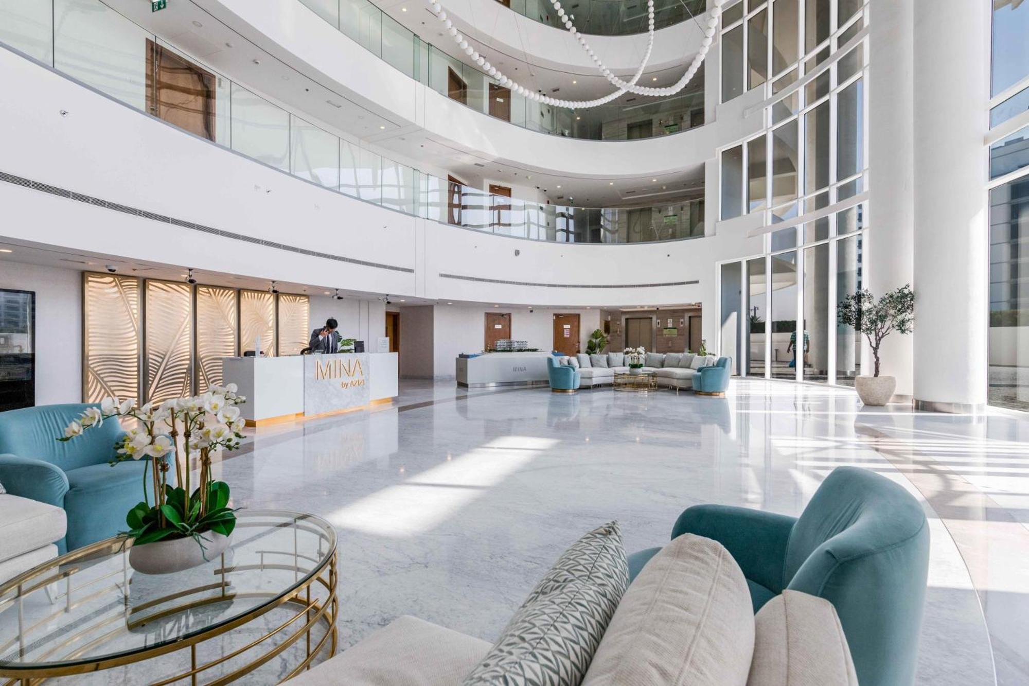 Luxury Azizi Mina Beachfront