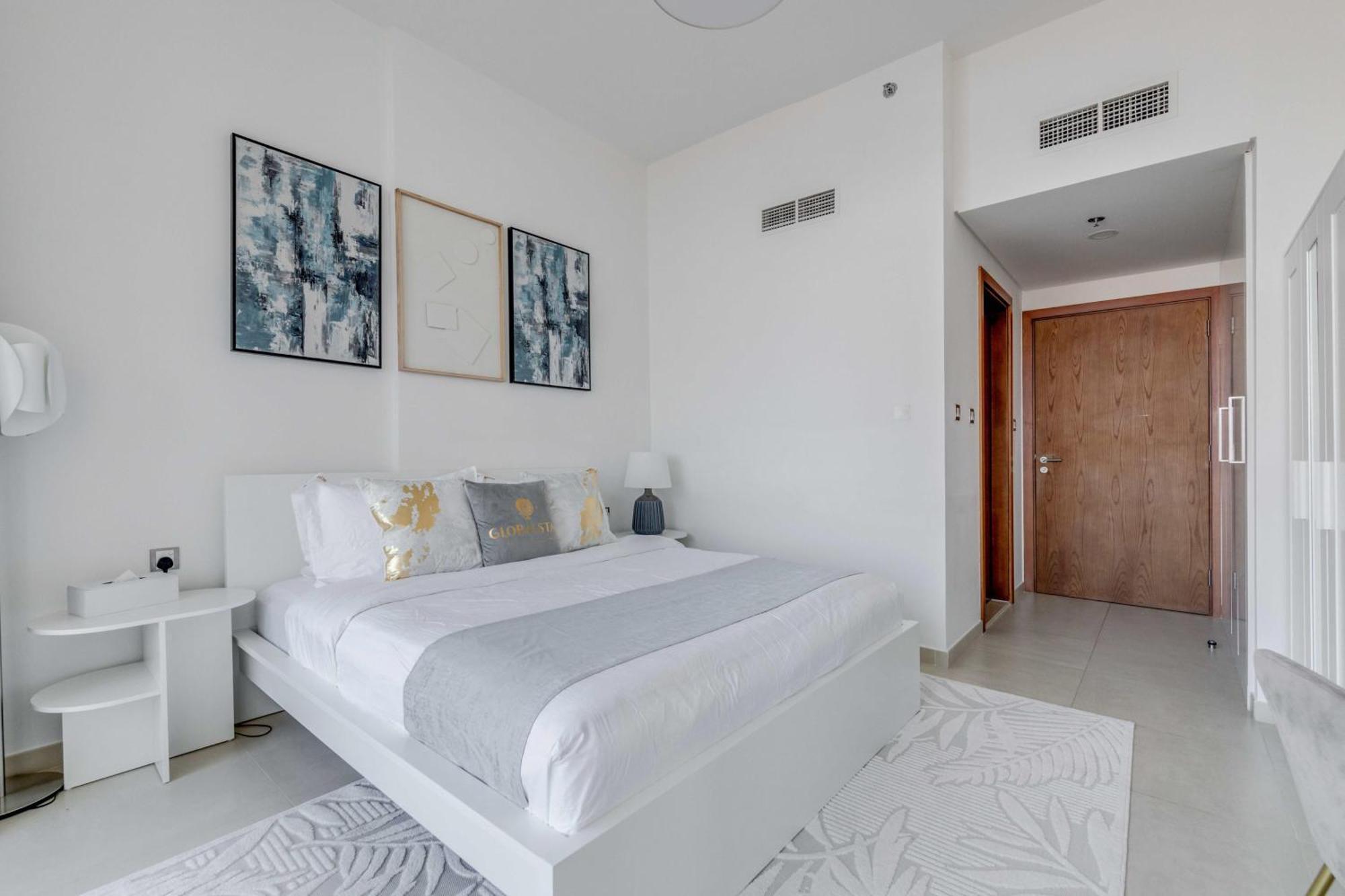 Appartement Luxury Azizi Mina Beachfront