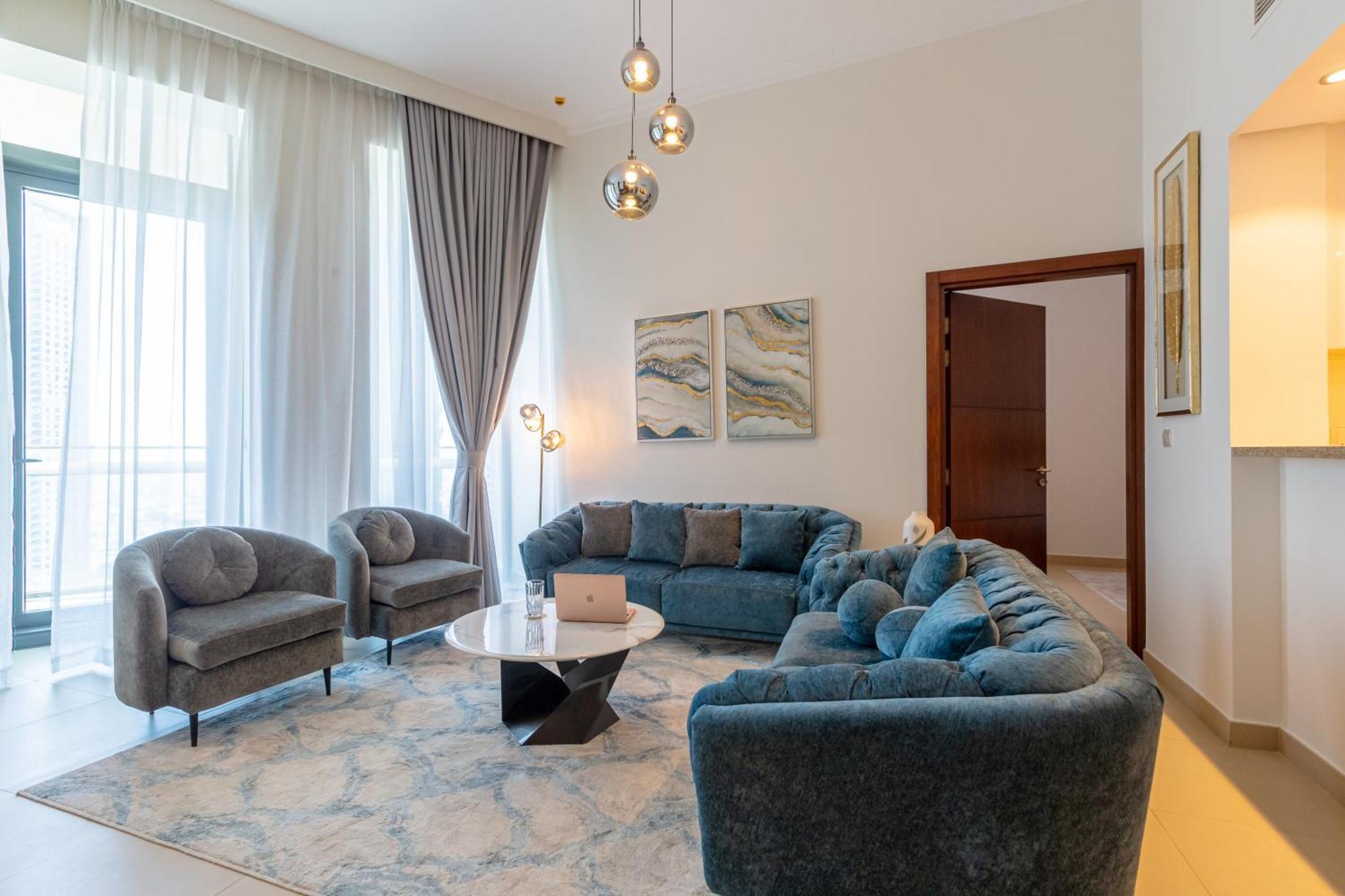 Mall Direct Access - Burj Vista Appartement