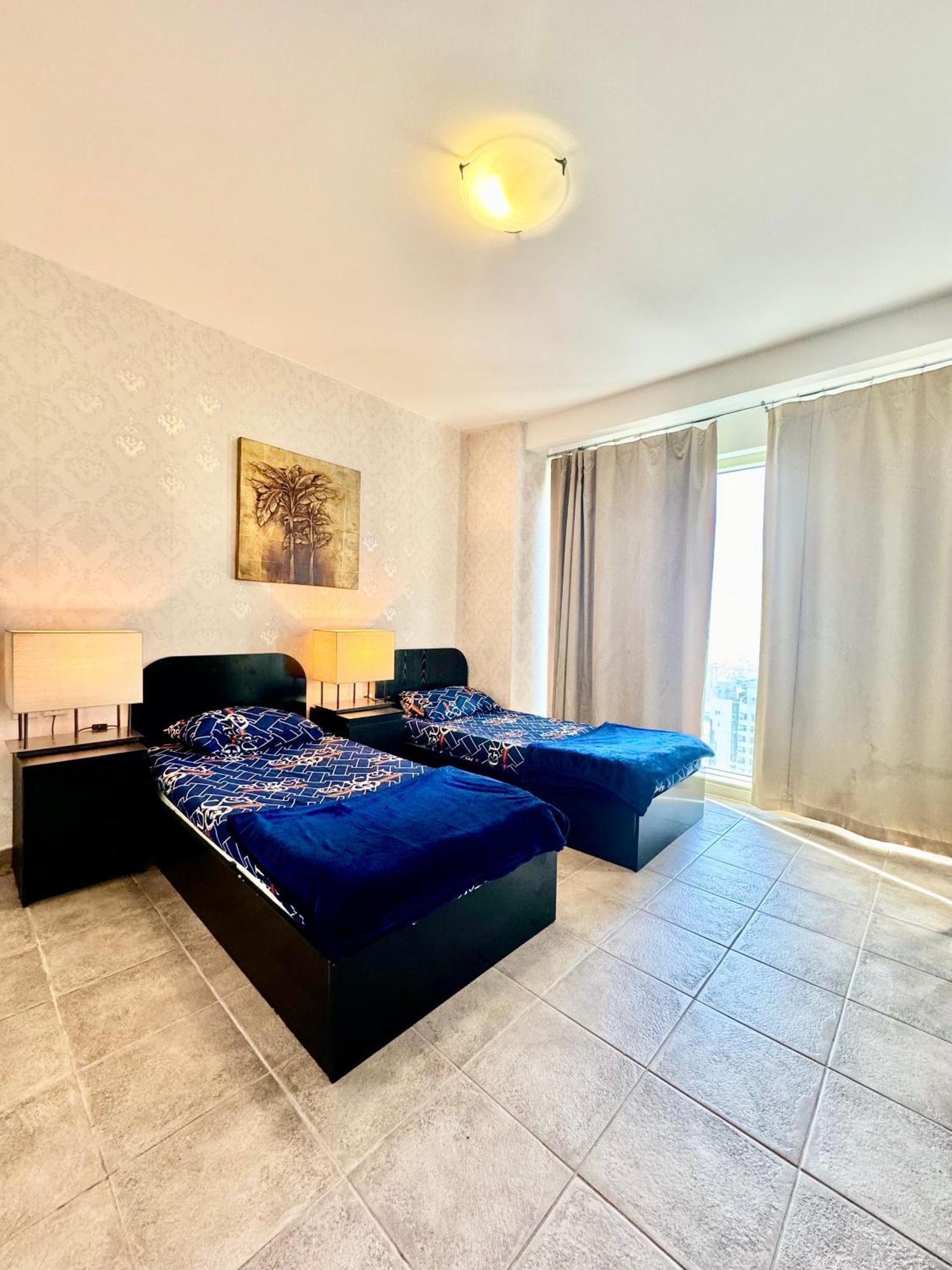 Quarto em Acomodações Particulares Travelers Backpackers *