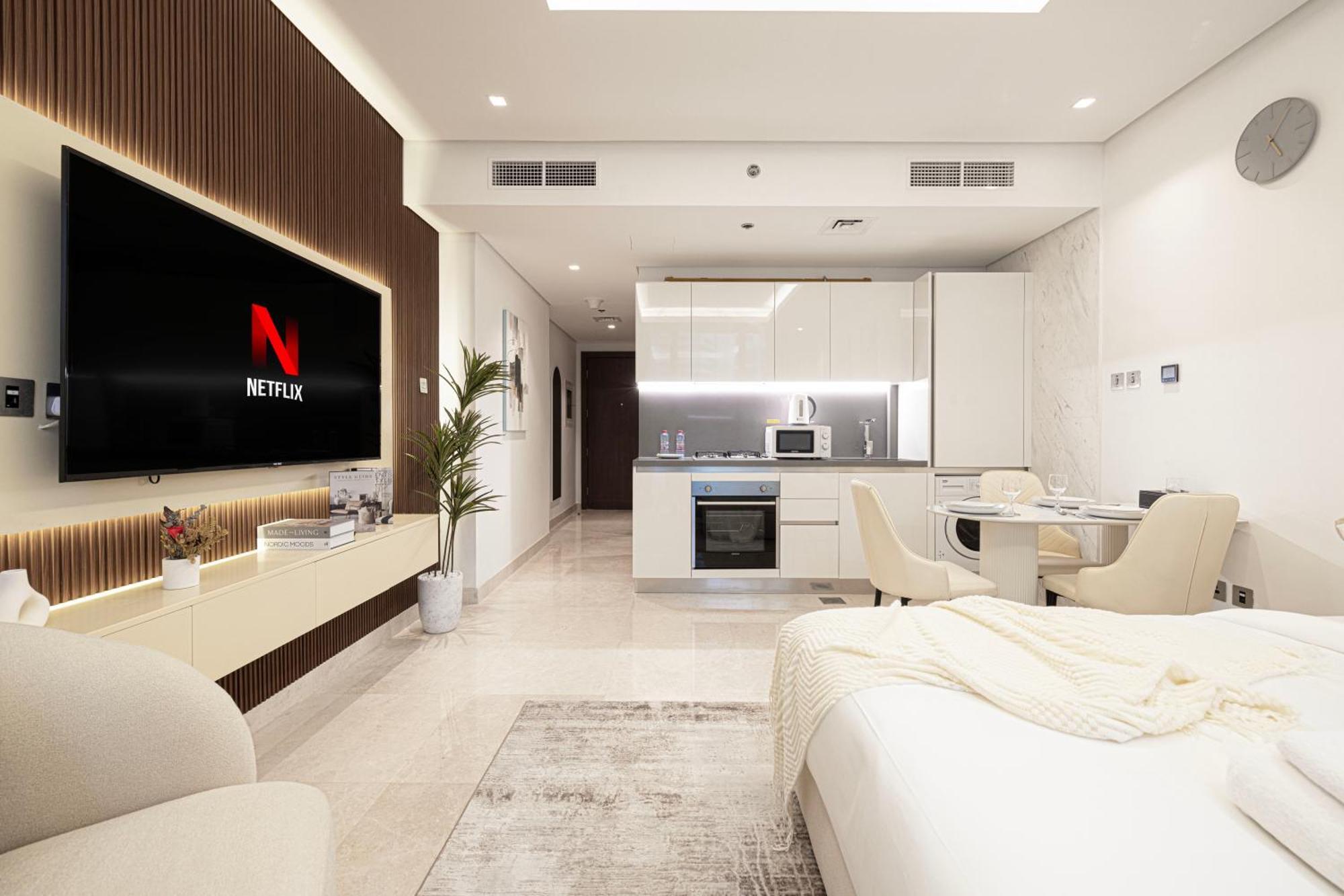 Appartamento Luxurious New Studio! 2 Double Beds! Sleek Design & High-end Amenities In Downtown Dubai