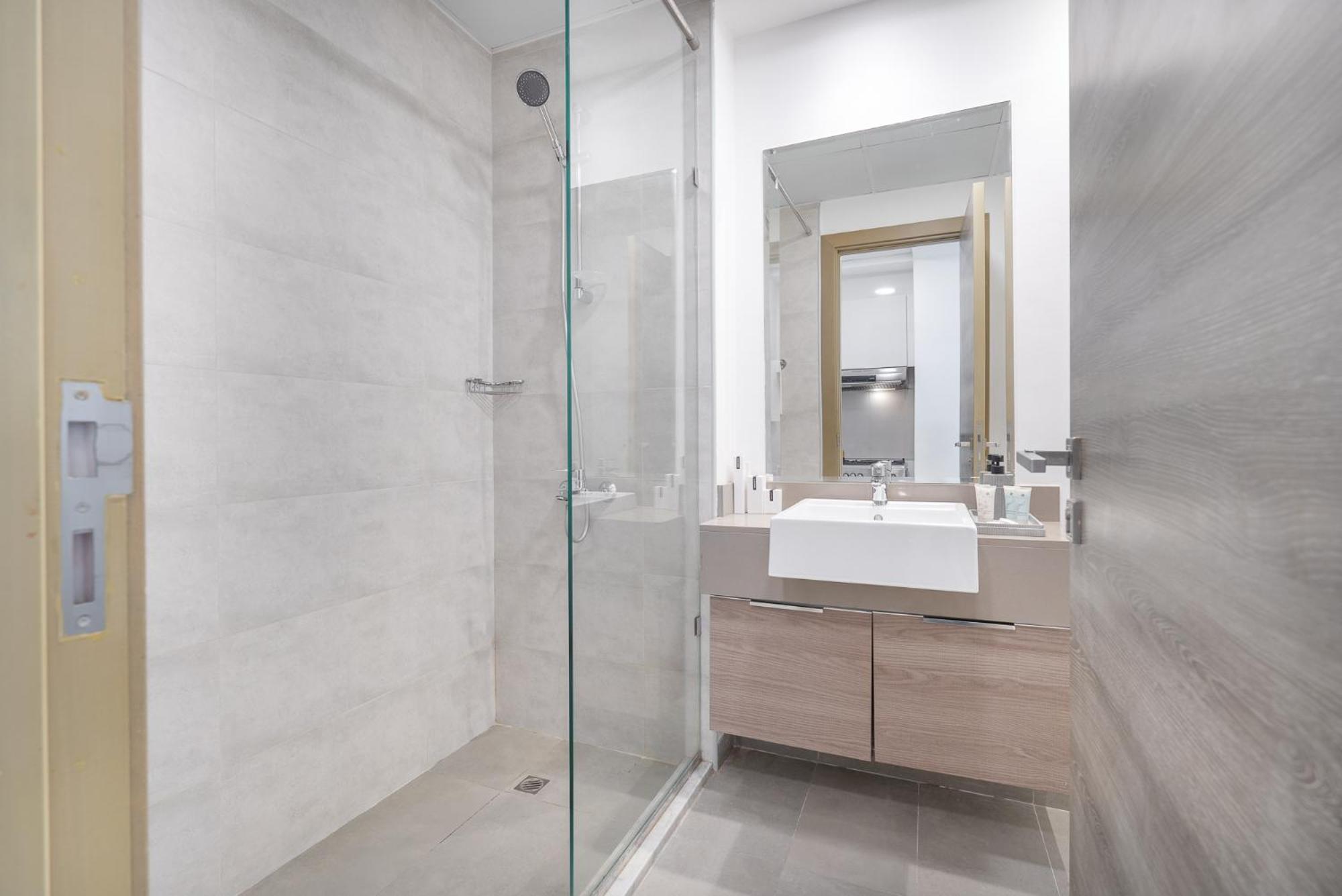 Appartement Bright And Stylish In Jvc With Skyline View *