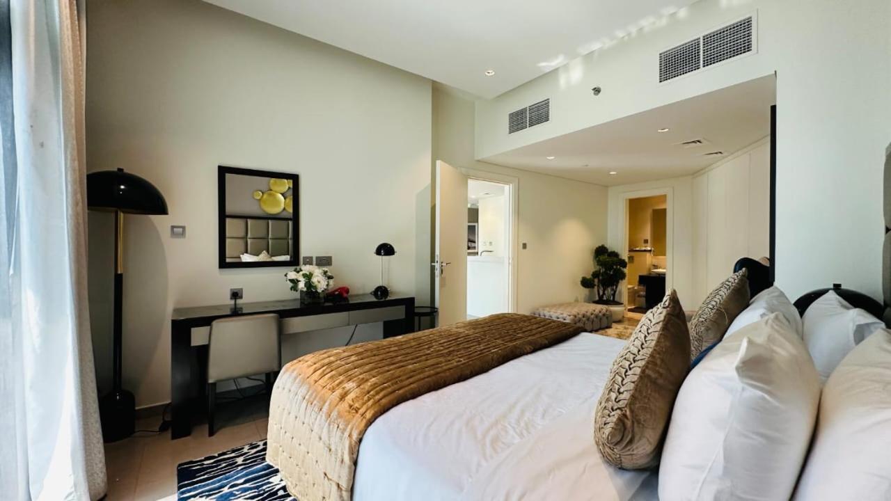 Apartment Damac Majestine Vip - Manzar Holiday Homes Dubai