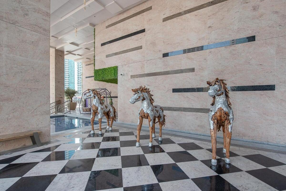 Ferienhaus Trendy 1-bedroom With Stunning Views At Mbl Residences Jlt