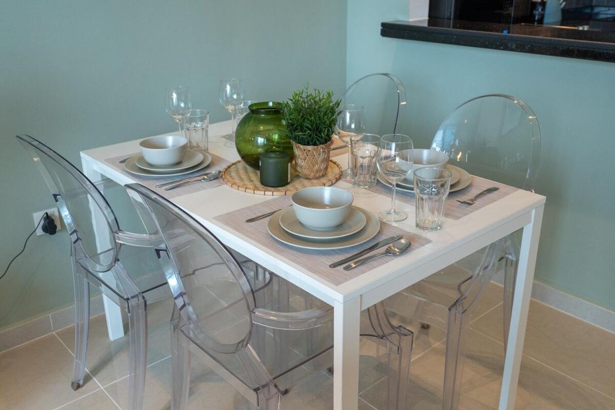 Welcoming Perfect For 2 In Marina