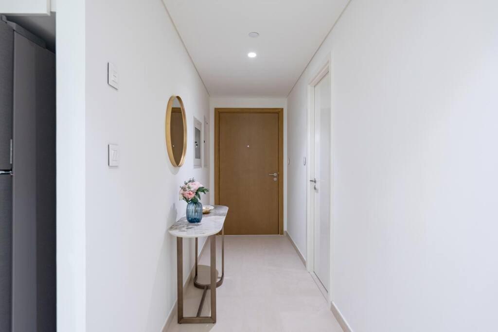 Luxurious 2br With Burj Khalifa View Appartement *