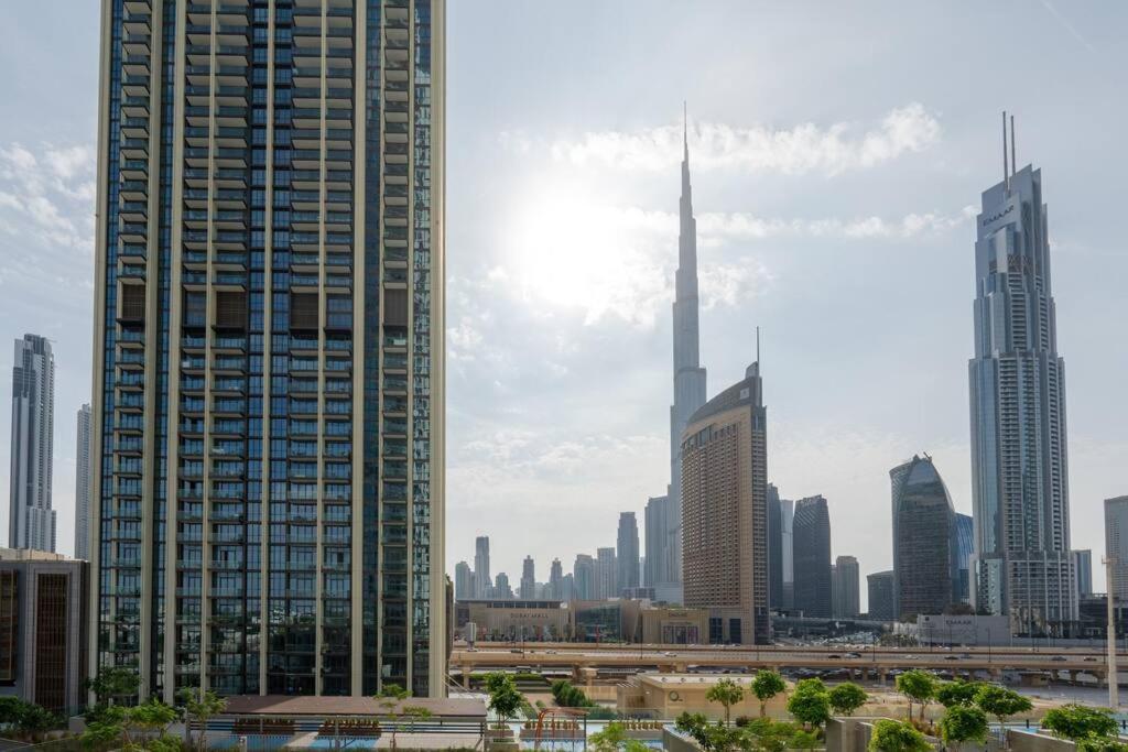 Luxurious 2br With Burj Khalifa View Appartement *
