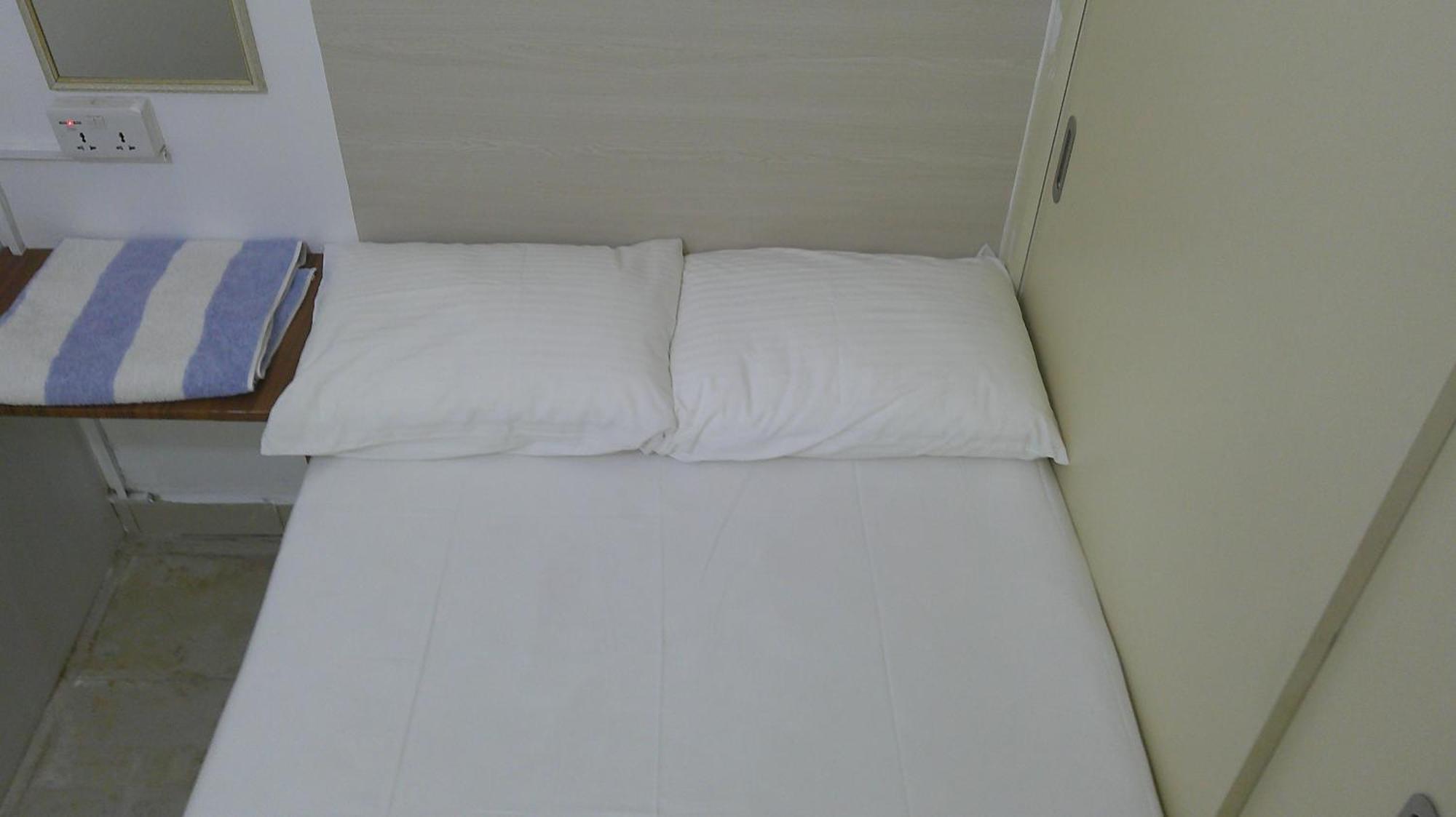 Ruby Star Budget With Shared Washroom Access G06 Han Dubai