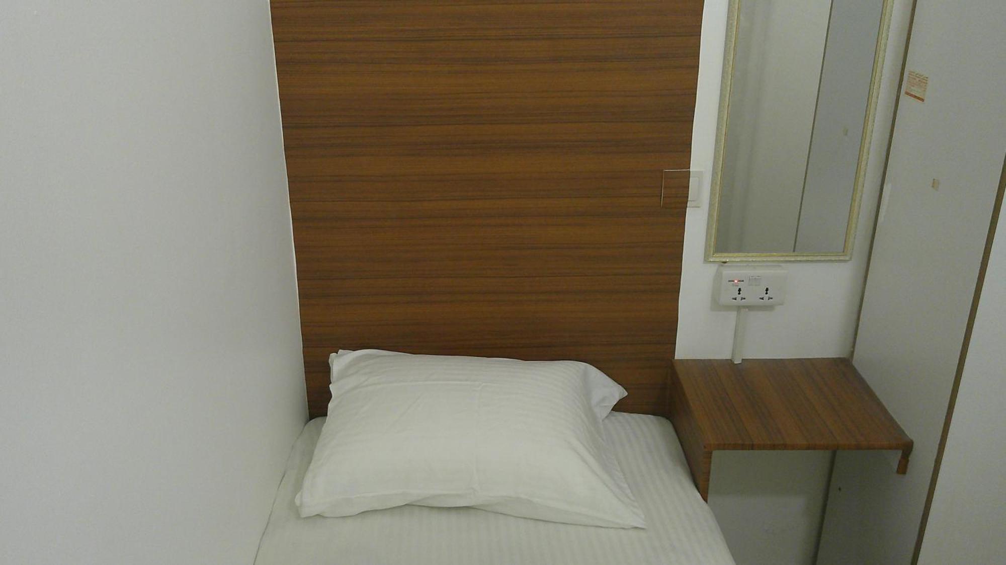 Ruby Star Budget With Shared Washroom Access G06 * Dubai