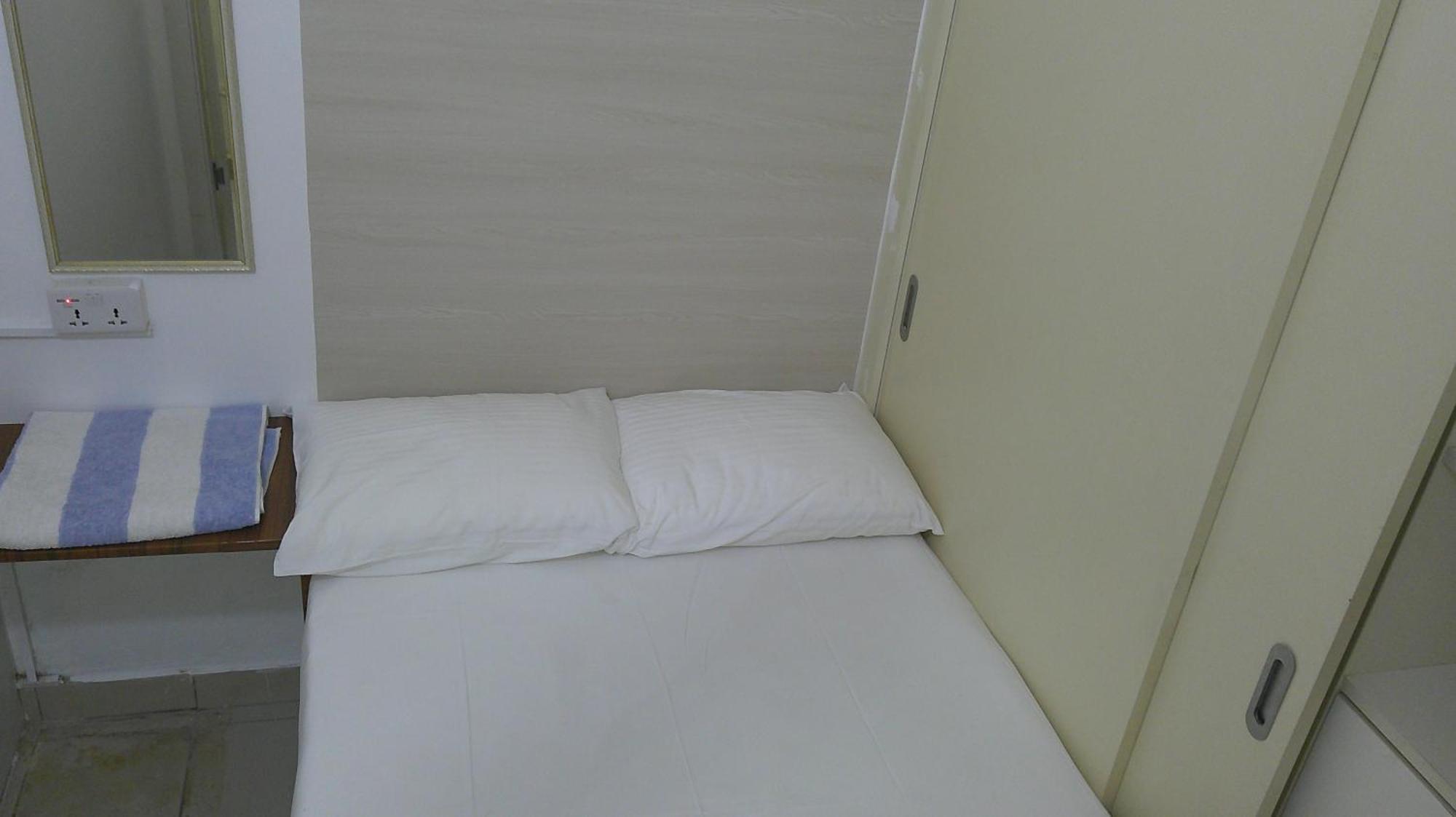 Ruby Star Budget With Shared Washroom Access G06 * Dubai