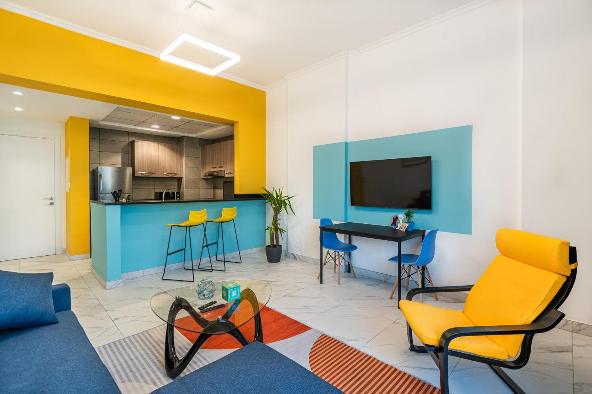 Izzzi Life Mint Apartahotel